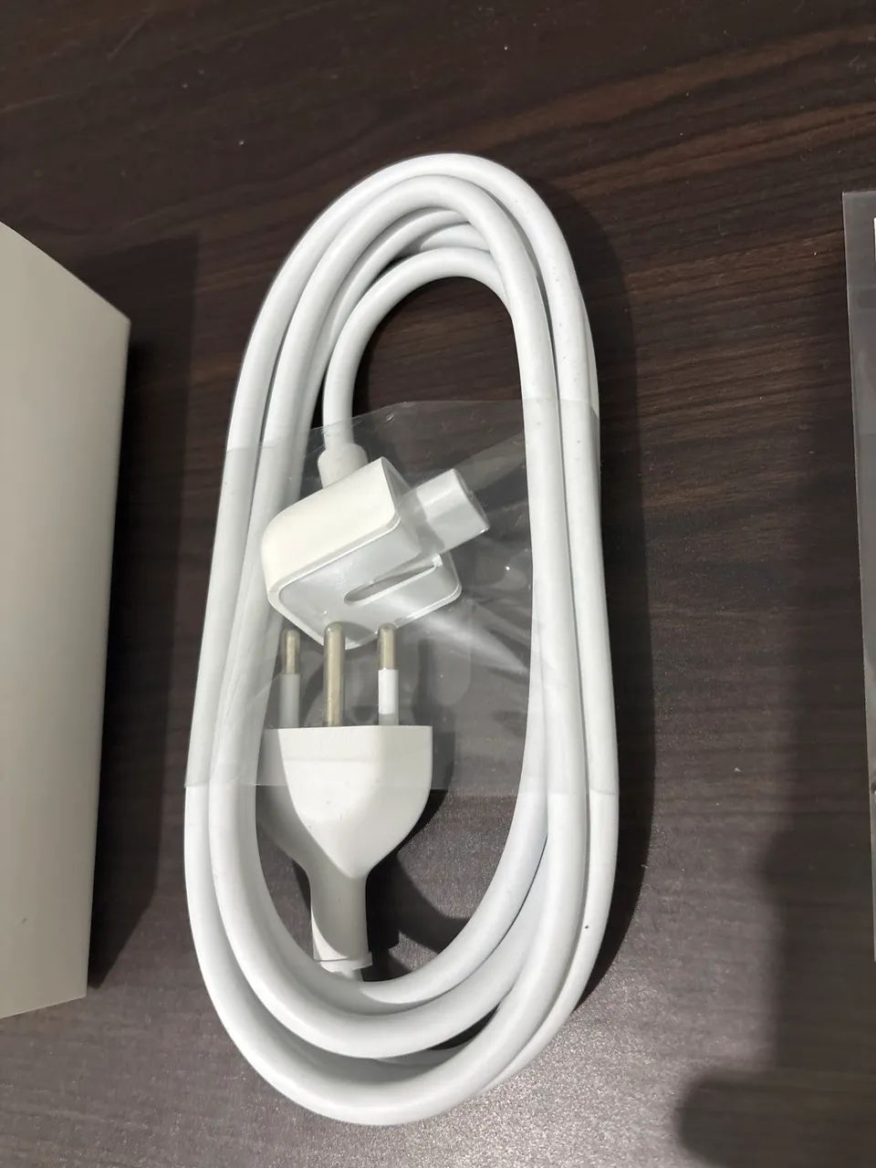 Cabo extensor de tomada Apple original p/ carregador MacBook. - Foto 2
