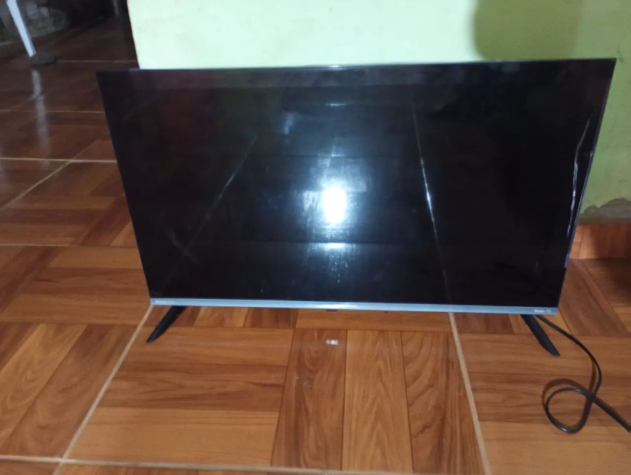 Vendo tv smart 32 polegadas nova com nota fiscal  - Foto 2