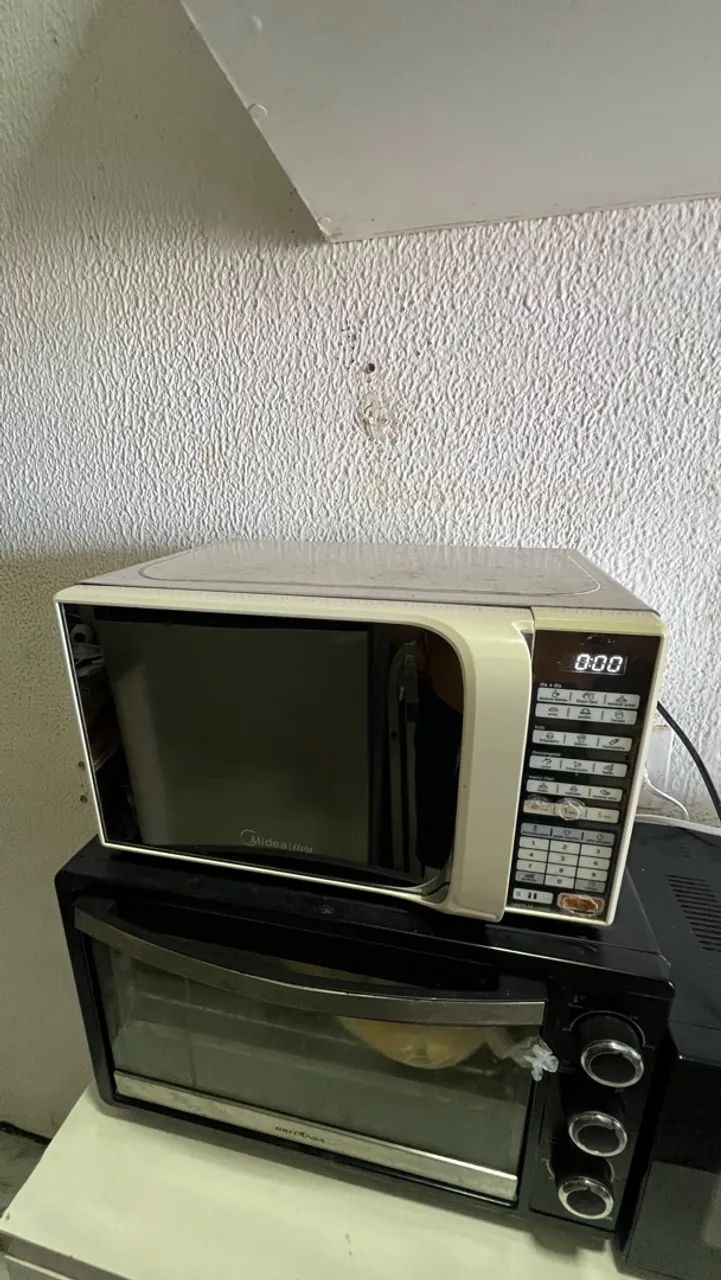 Microondas Midea liva espelhado 