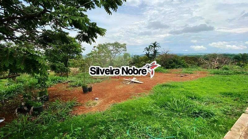 Casa exclusiva à venda com 4 quartos, 3 suítes e terreno de 20.000 m² - Foto 4