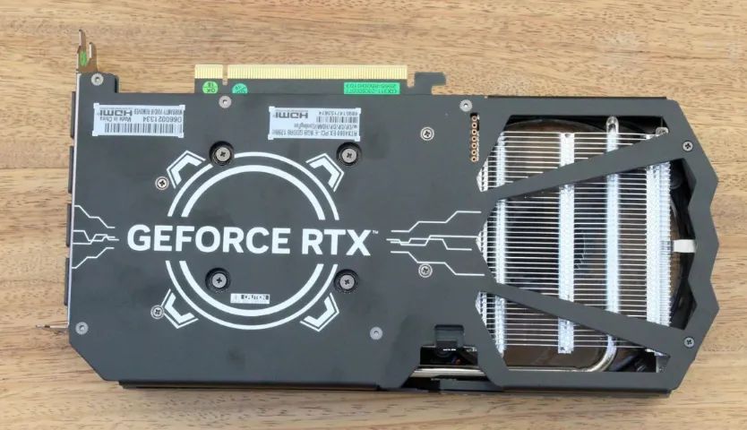 RTX 4060 8GB Galax - Foto 3