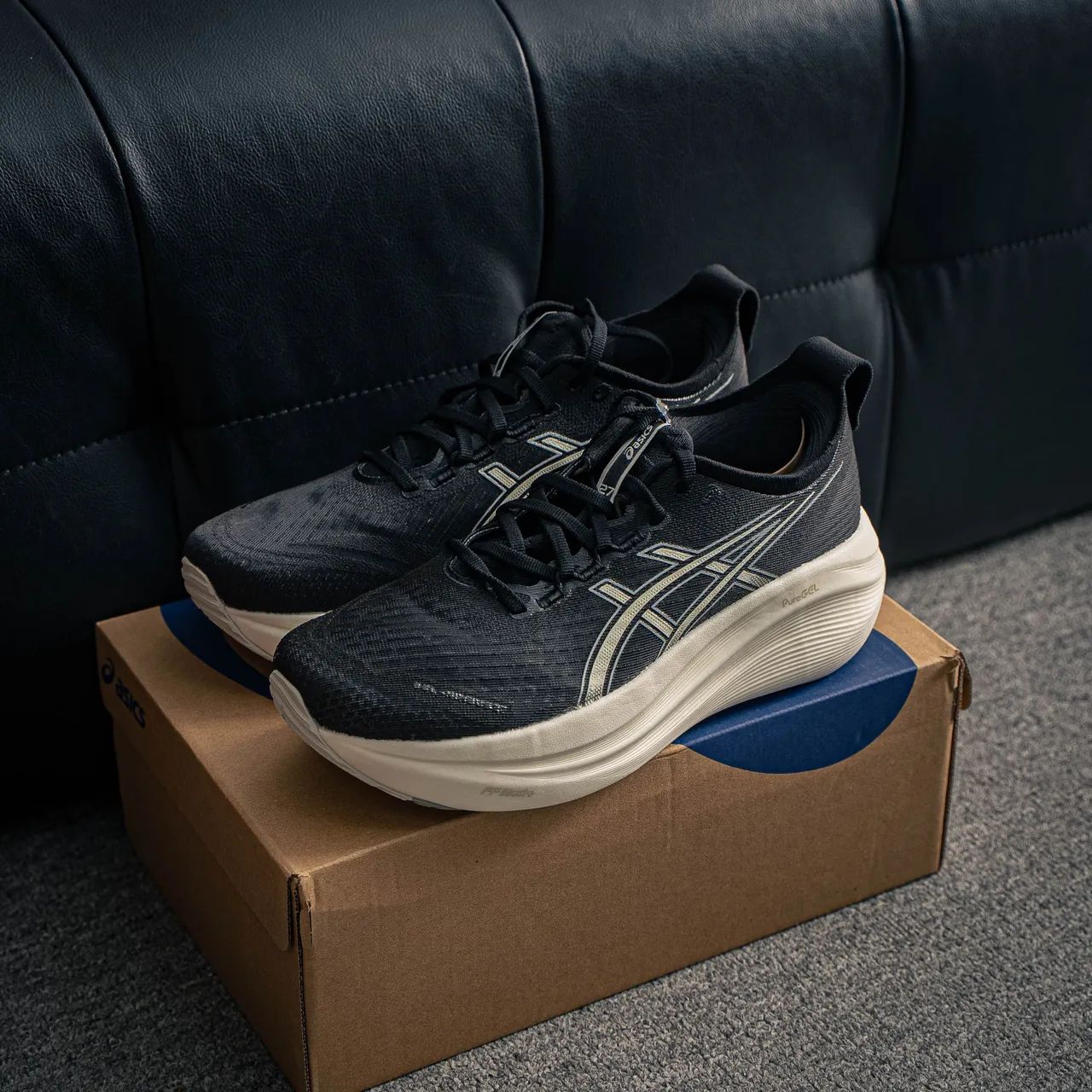 Nimbus 27 