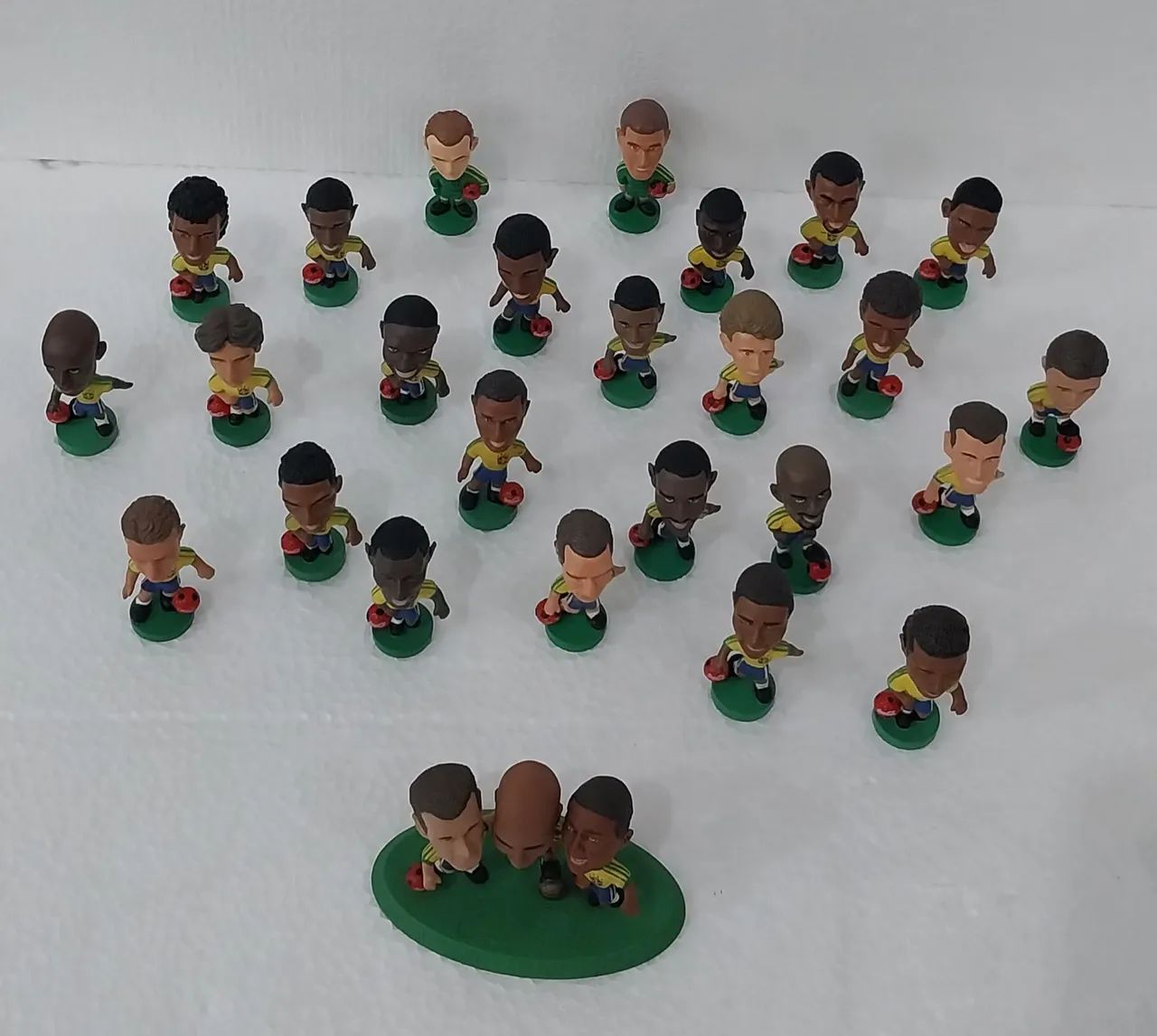 Bonecos colecionáveis Mini craques da copa 1998 - Foto 3