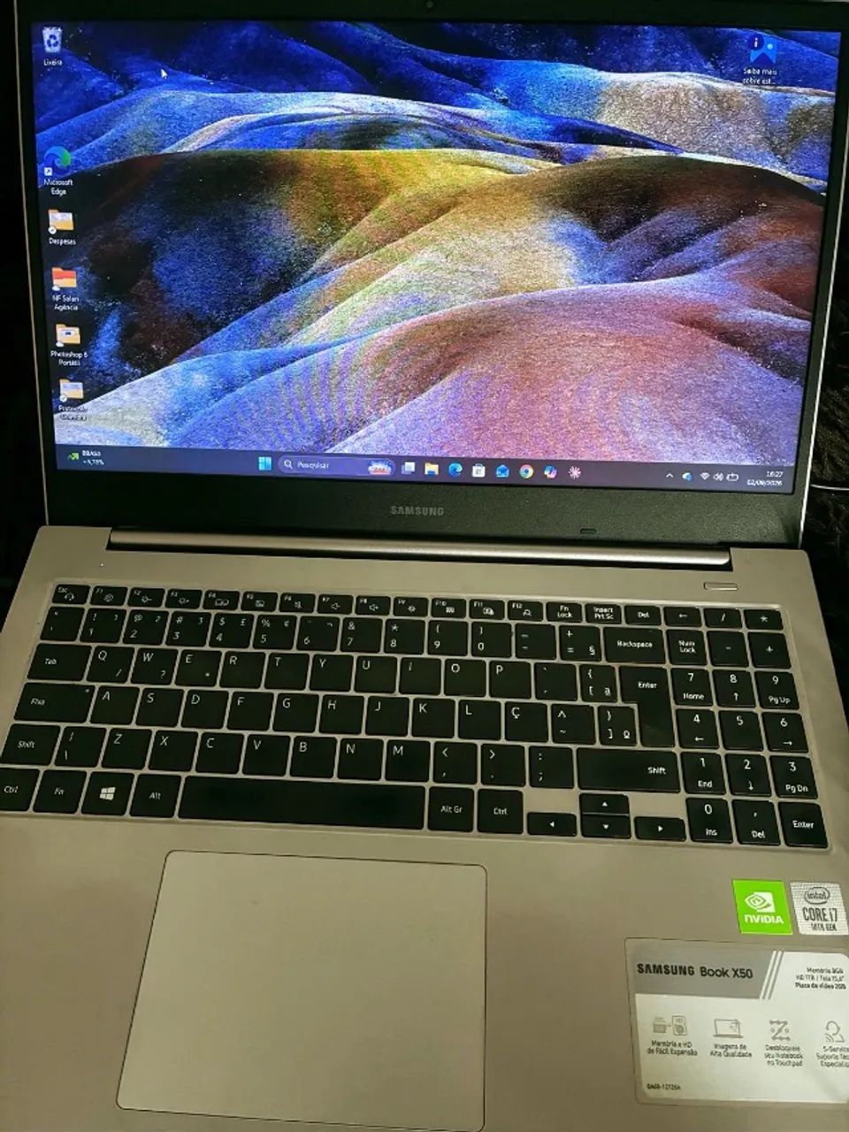 Notebook Samsung ( i7, 8GB RAM, HD 1TB)