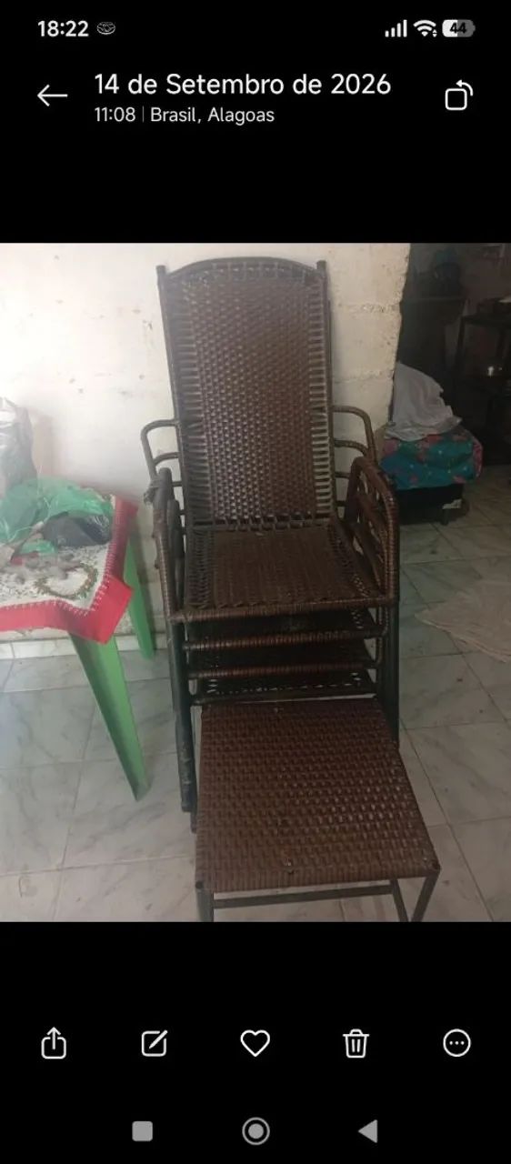 Vendo jogo de cadeiras 