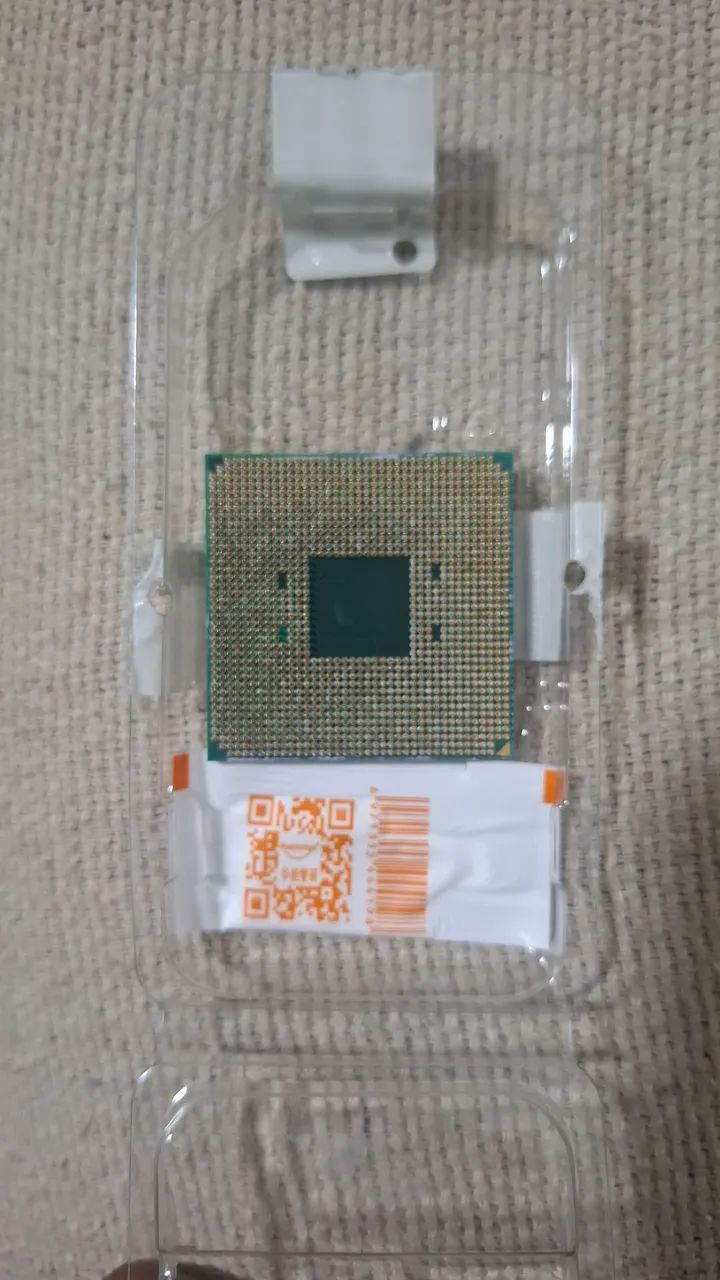 Processador Ryzen 3 3200g ( SEM COOLER ) - Foto 3