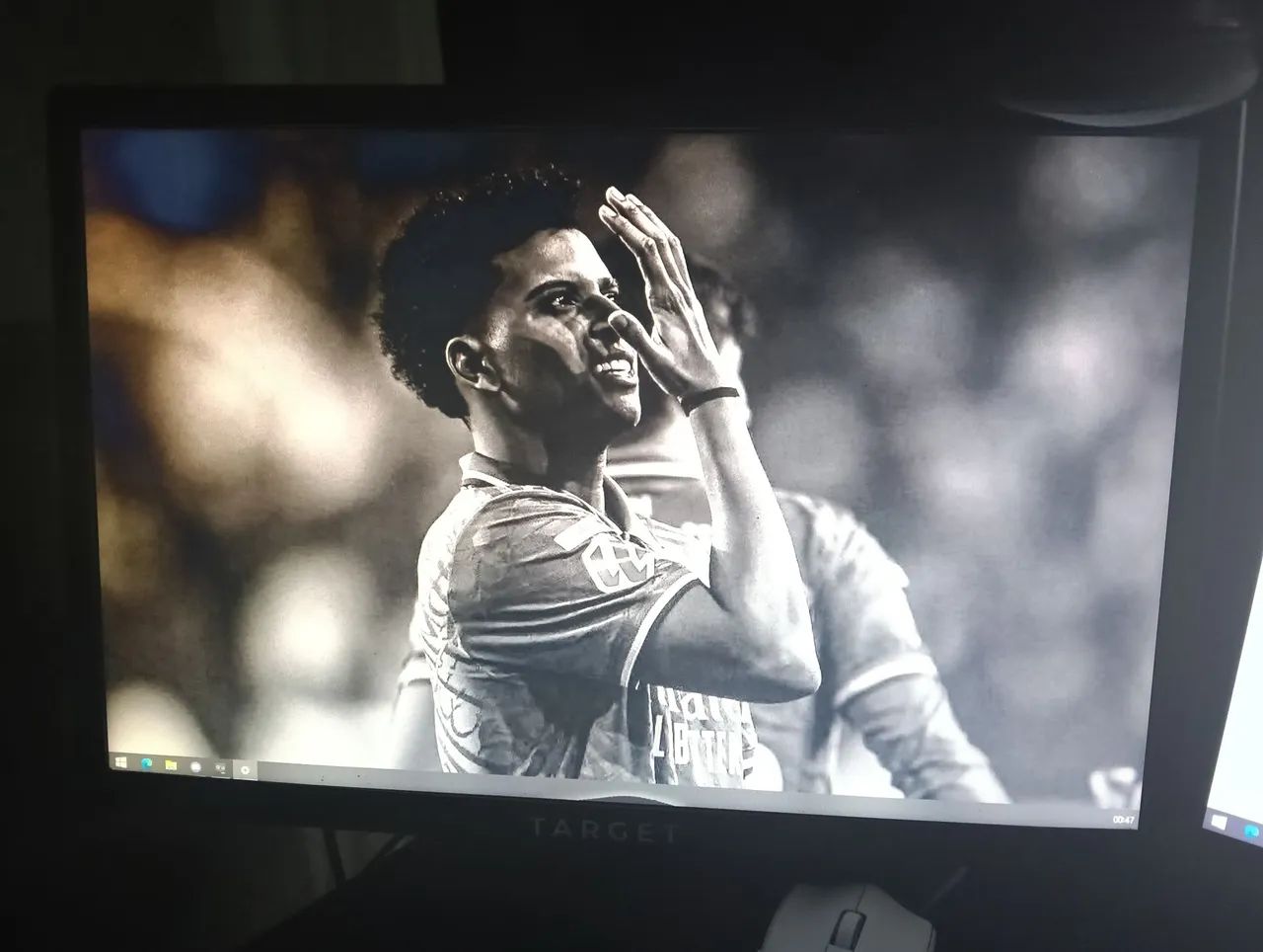 Monitor gamer 60hz 