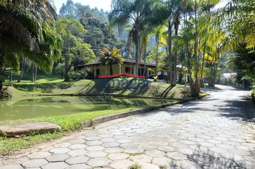 Linda Chácara em Santa Isabel