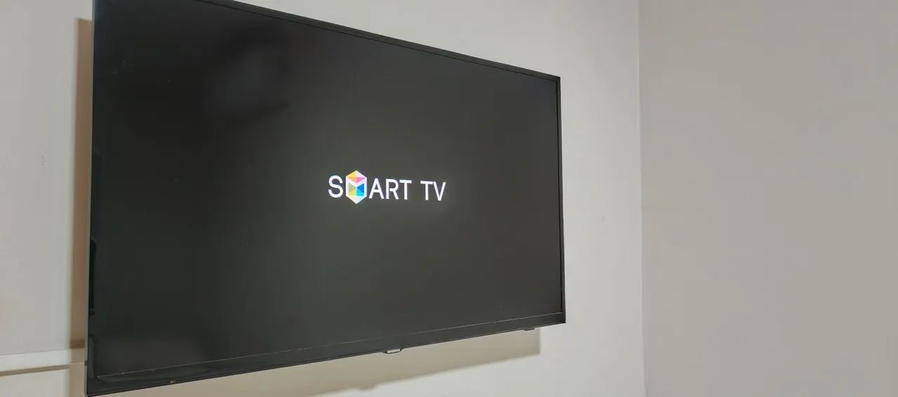 TV SAMSUNG SMART TV 40 POLEGADAS COM CONTROLE - Foto 2