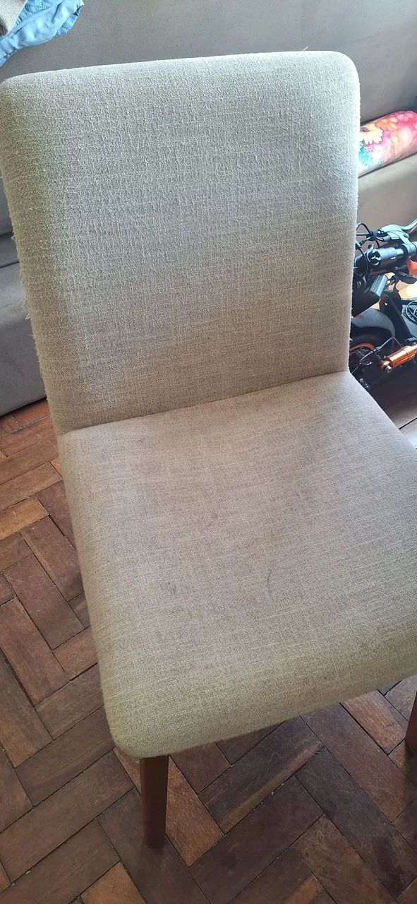 Mesa com 4 cadeiras - Foto 4