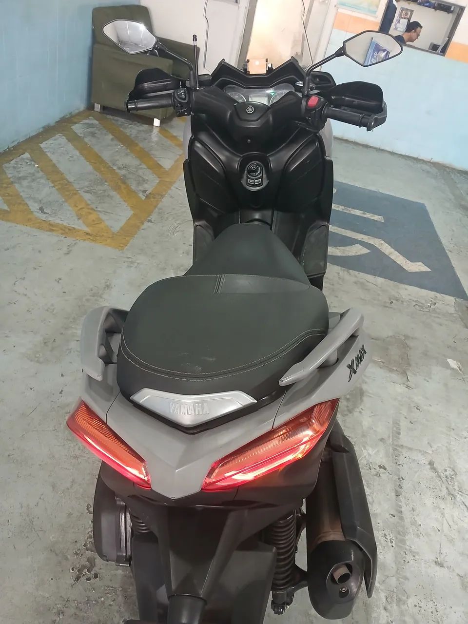 Xmax 250 - Foto 3