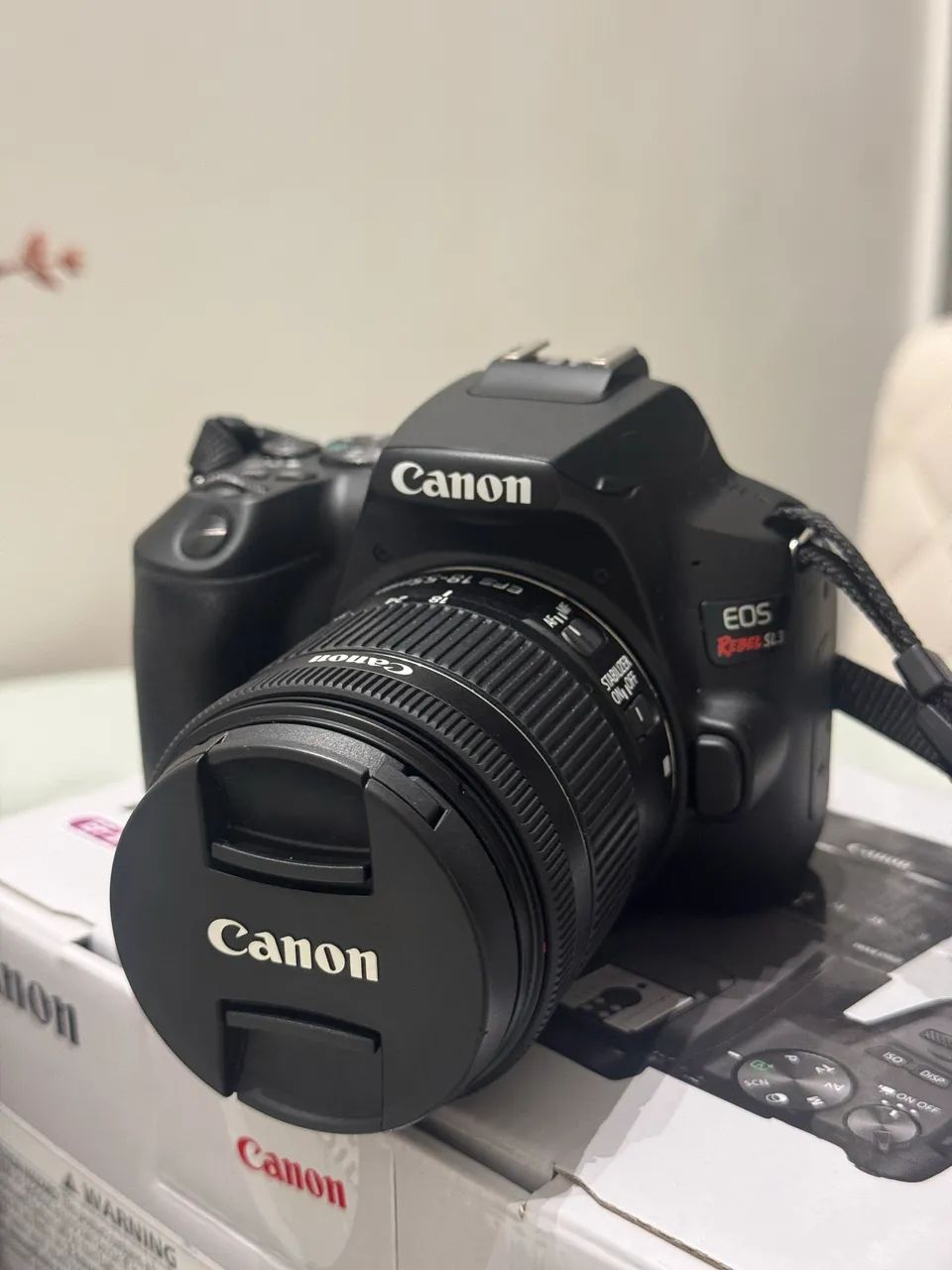 Canon EOS Rebel SL3 