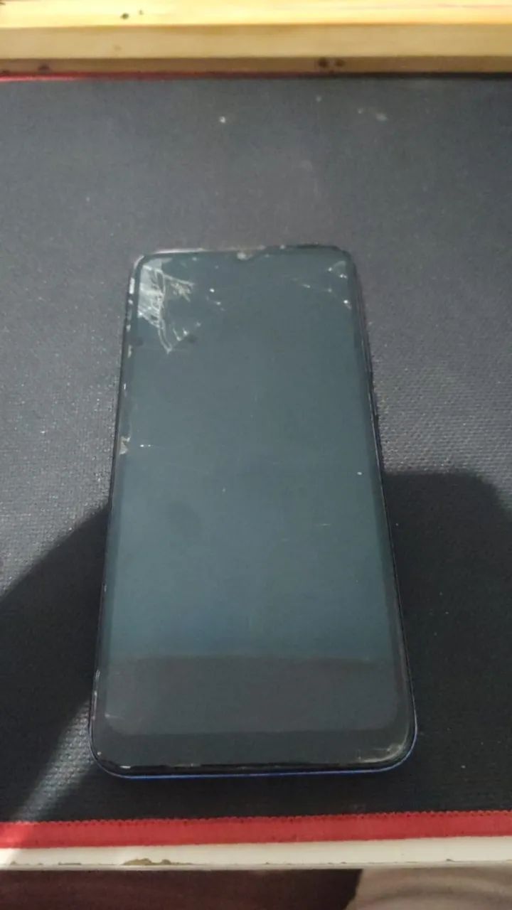 Motorola Moto E6s funcionando com tela quebrada - Foto 2