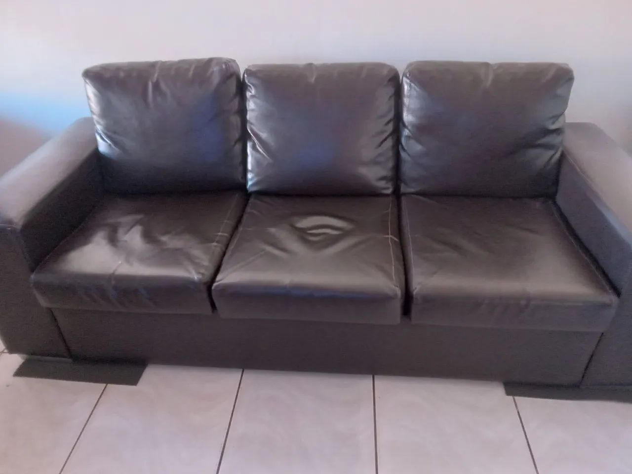 Sofá Corino 3 lugares 