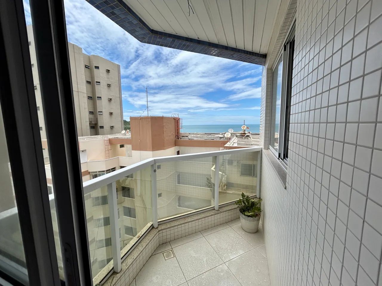 3 quartos com vista mar - Foto 2
