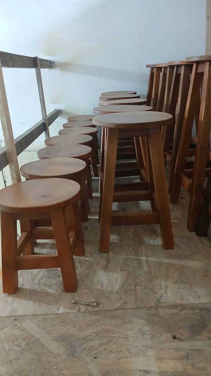 Banquetas de Madeira  - Foto 3