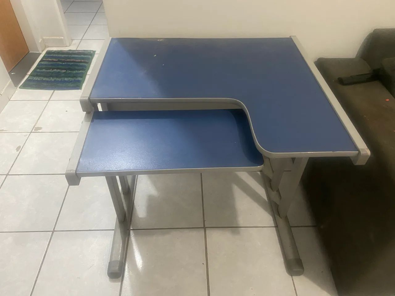 Mesa para colocar computador  - Foto 2