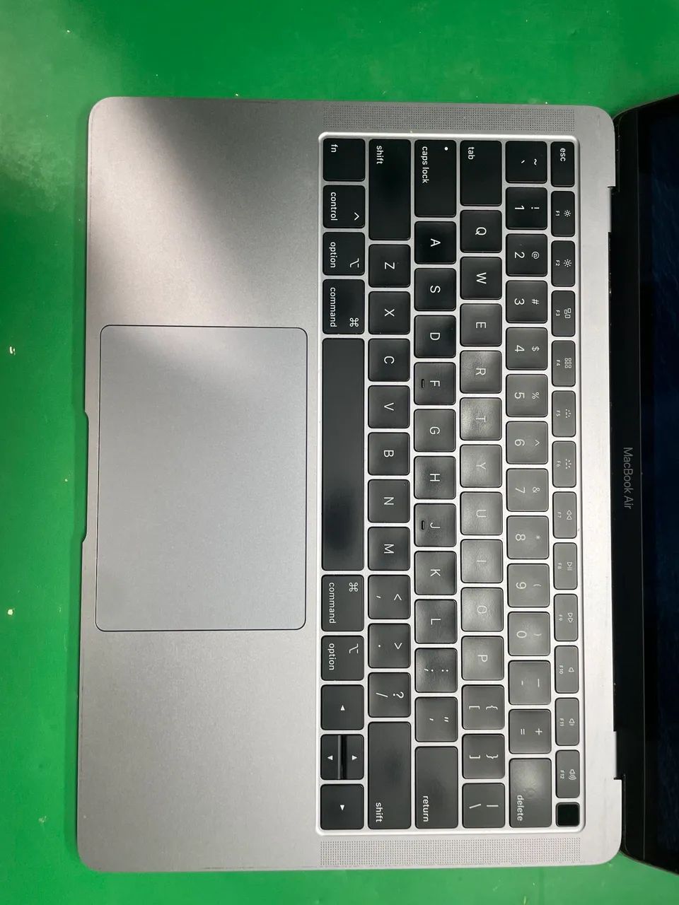 MacBook Air 2019 Retina 13 i5, 16GB RAM, SSD 256GB, Touch ID +