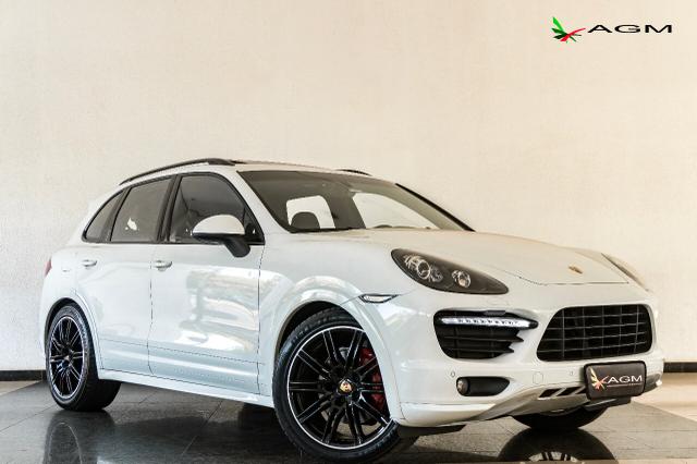 Porsche Cayenne GTS 2013