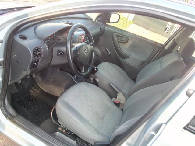 CHEVROLET CORSA 2005/2006 1.0 MPFI JOY 8V FLEX 4P MANUAL - Foto 5