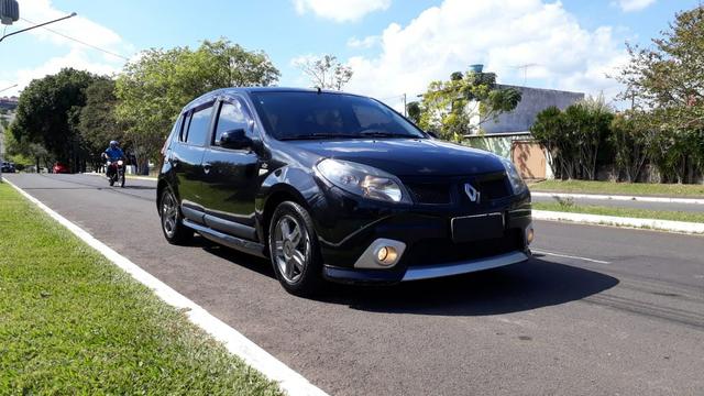 Sandero já financiado