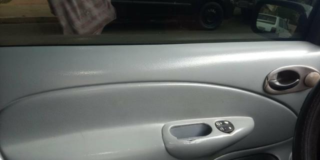 Vendo fiesta gl 2001 - Foto 2