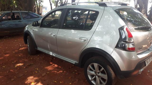 Sandero Stepway 1.6 AUTOMÁTICO COMPLETO 2013/2013