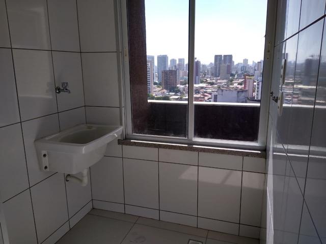 PX:Edf. Torres Câmara II , quatro quartos, duas vagas, andar alto - Foto 10