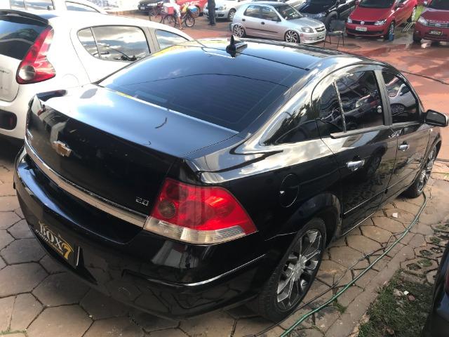 Oferta- Vectra 2.0 Elegance Mec + banco de couro + rodas liga leve + kit multimidia - Foto 6