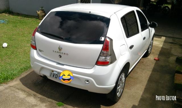 Sandero 1.0 completo .excelente carro