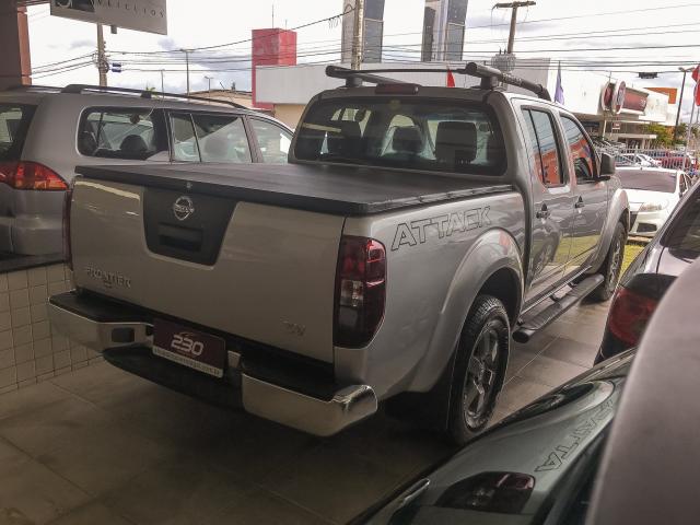NISSAN FRONTIER 2016/2016 2.5 SV ATTACK 4X4 CD TURBO ELETRONIC DIESEL 4P AUTOMÁTICO - Foto 6