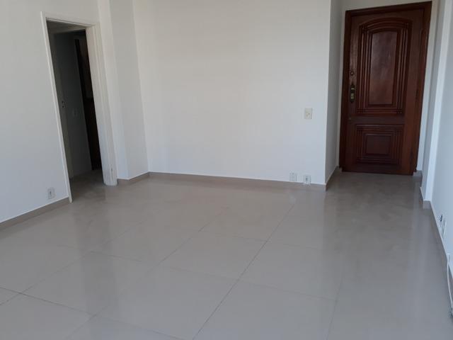 Oportunidade!!!!!! 2 qtos com dep! Reformado!!(Proximidade metrô Afonso Pena)