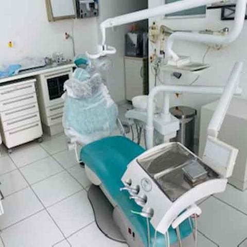 Cadeira Odontologica+raio X + Bomba Vacuo + Compressor + Armários