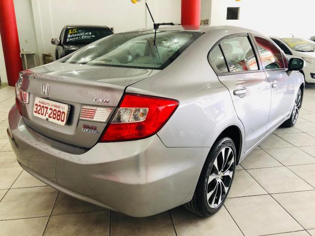 Civic Sedan LXR 2.0 Flexone 16V Aut. 4p - Foto 4