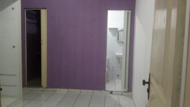 Excelente kit net estilo apartamento no conjunto PAAR valor 300 reais
