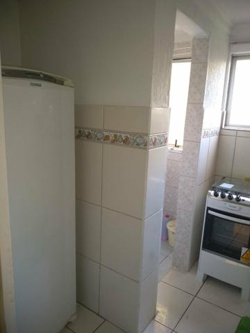 Alugo quarto em AP mobiliado no centro chapeco - Foto 3