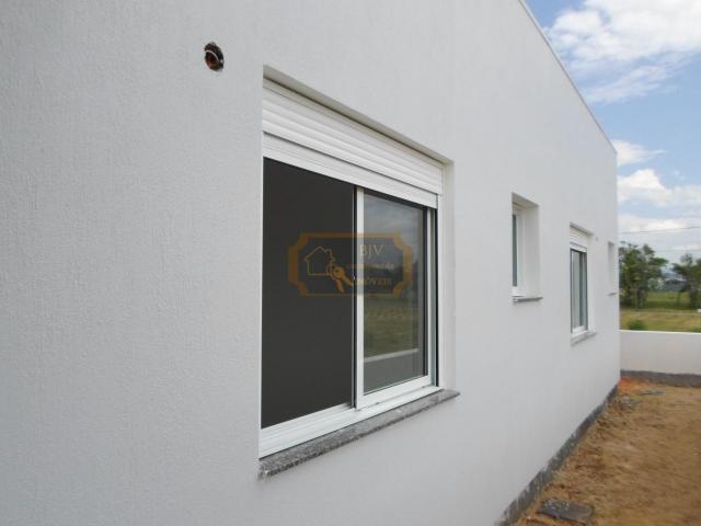 Casa 134 m² ,3 dormitórios sendo um suíte ,em loteamento . - Foto 8