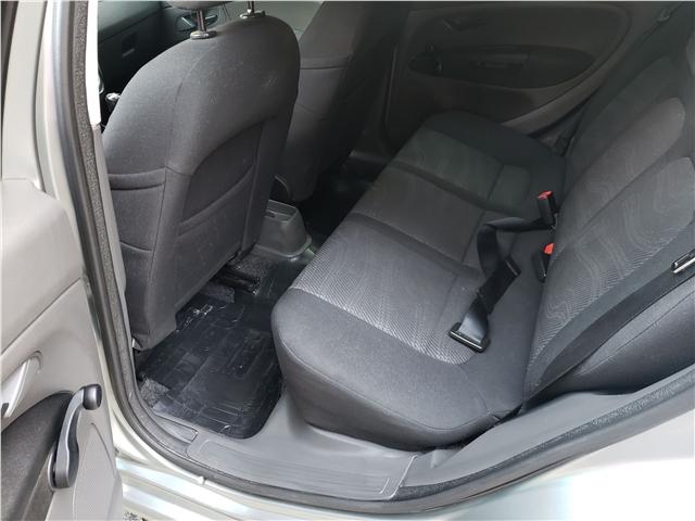 Fiat Punto 1.4 attractive italia 8v flex 4p manual - Foto 7