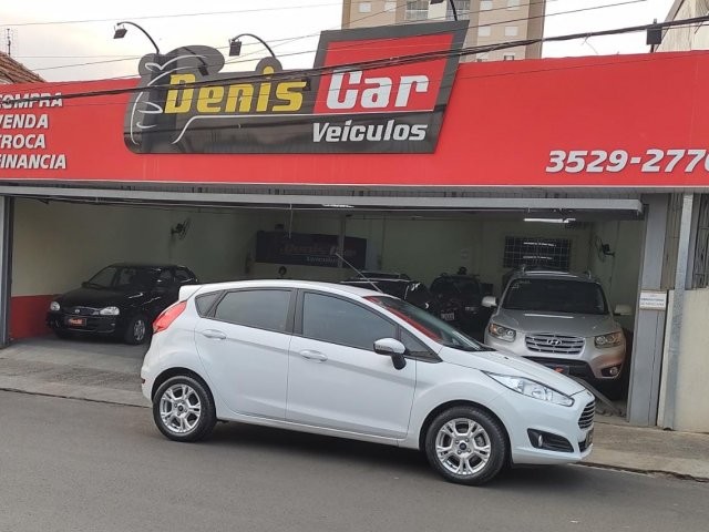 FORD FIESTA HATCH 2015 1.5 SE HATCH 16V FLEX 4P MANUAL