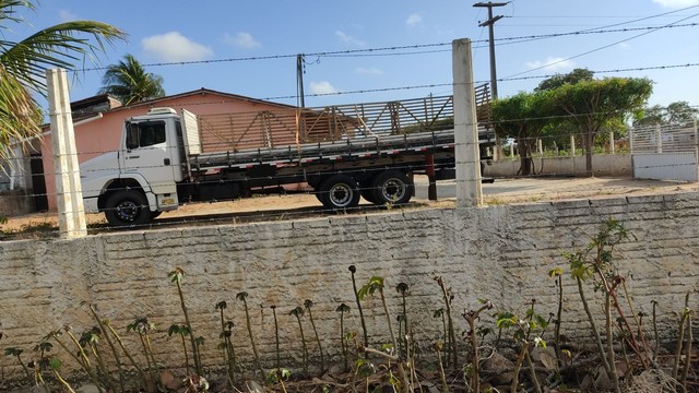 VENDE-SE 1620, ANO: 2007/2008, TODO REVISADO