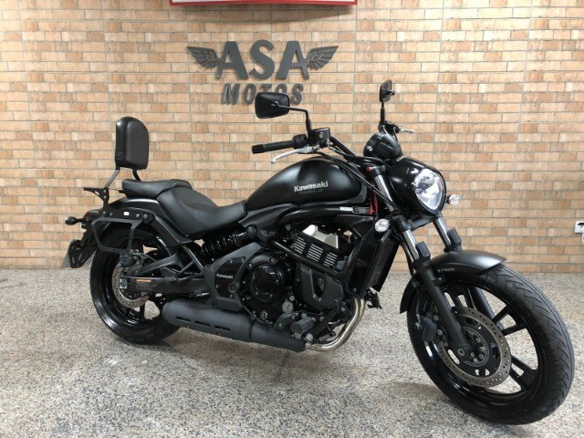 KAWASAKI VULCAN 650 S PRETA 2019 COM 13.500 KM RODADOS!