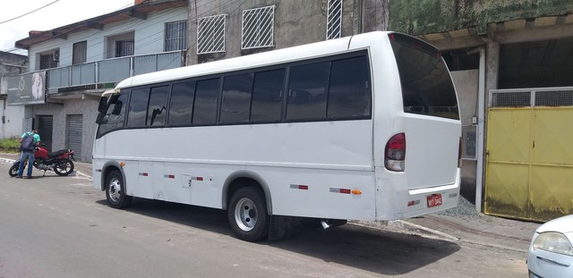 Microonibus volare v8 11/11