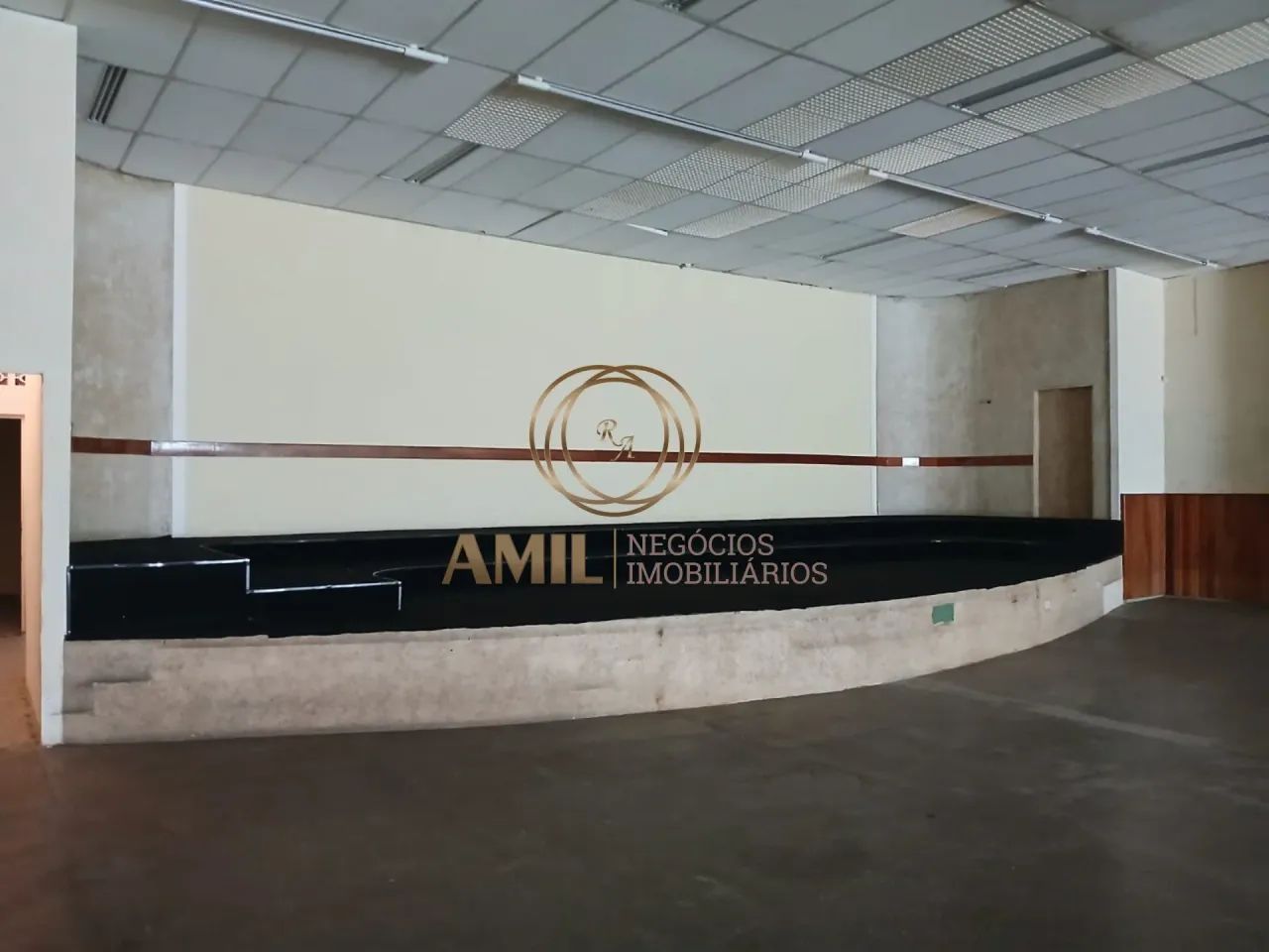 LJC RA AMIL Aluga Galpão Comercial 640m² na região central de São José dos Campos - SP - Foto 12