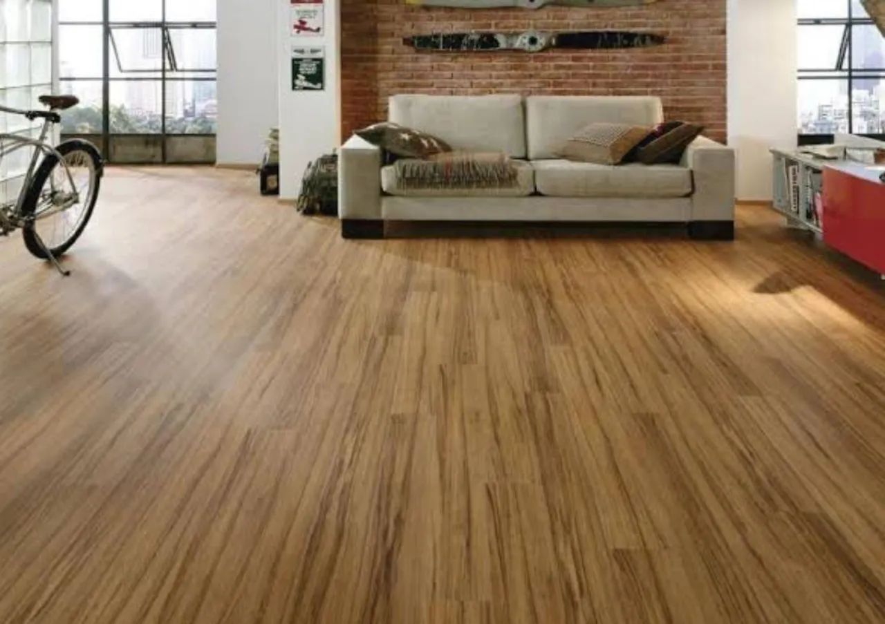Instalação de piso vinílico, laminado, rodapés e carpetes  - Foto 3