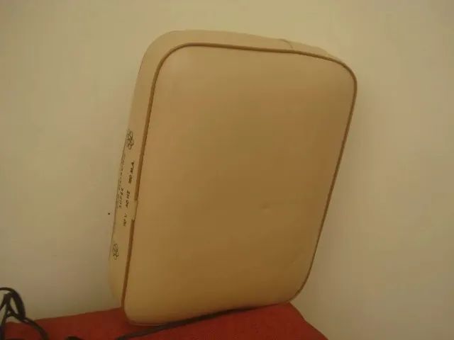 Almofada/Travesseiro Massageador Elétrico - Foto 4