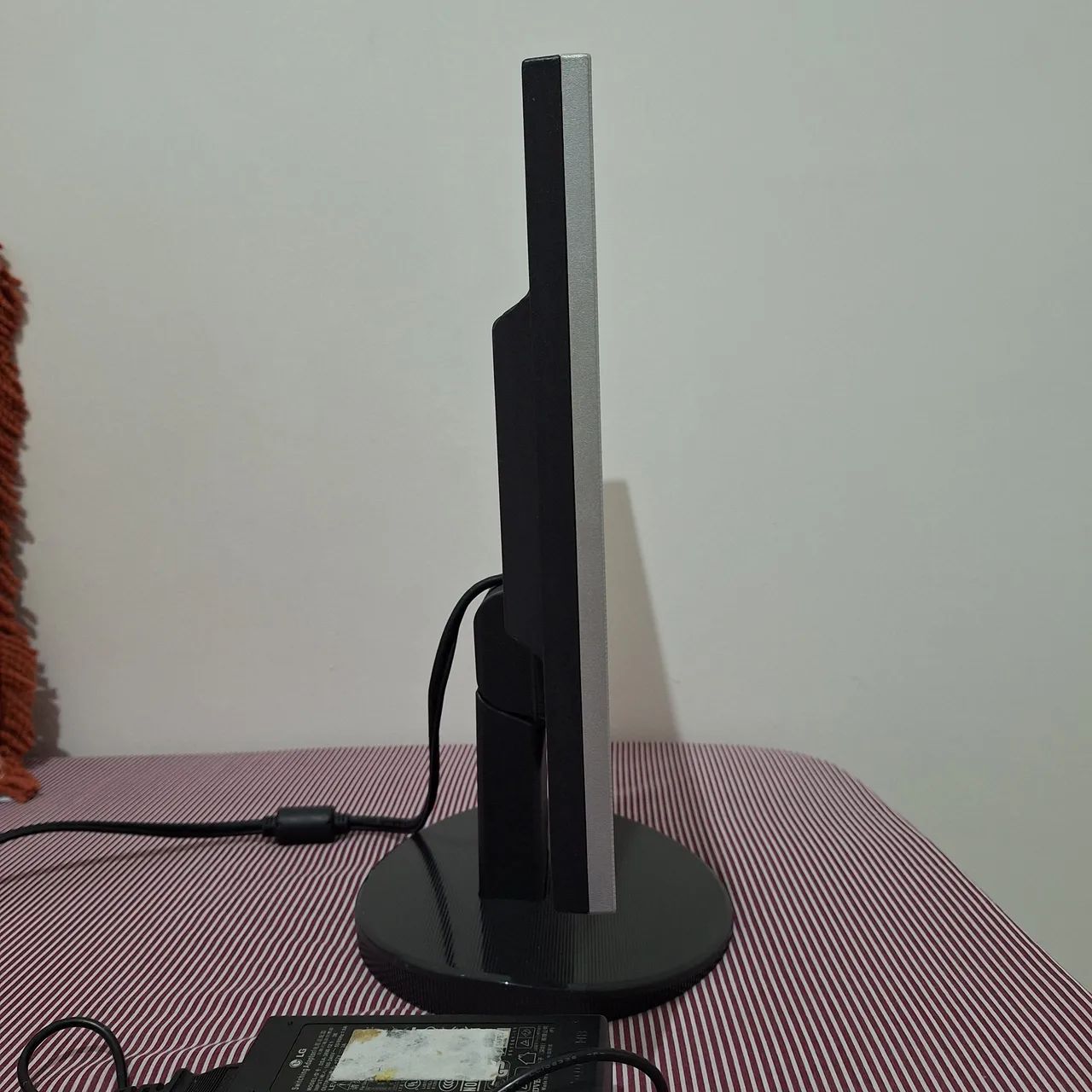 Monitor LCD 15 Polegadas LG Flatron L1553S-SF - Foto 2