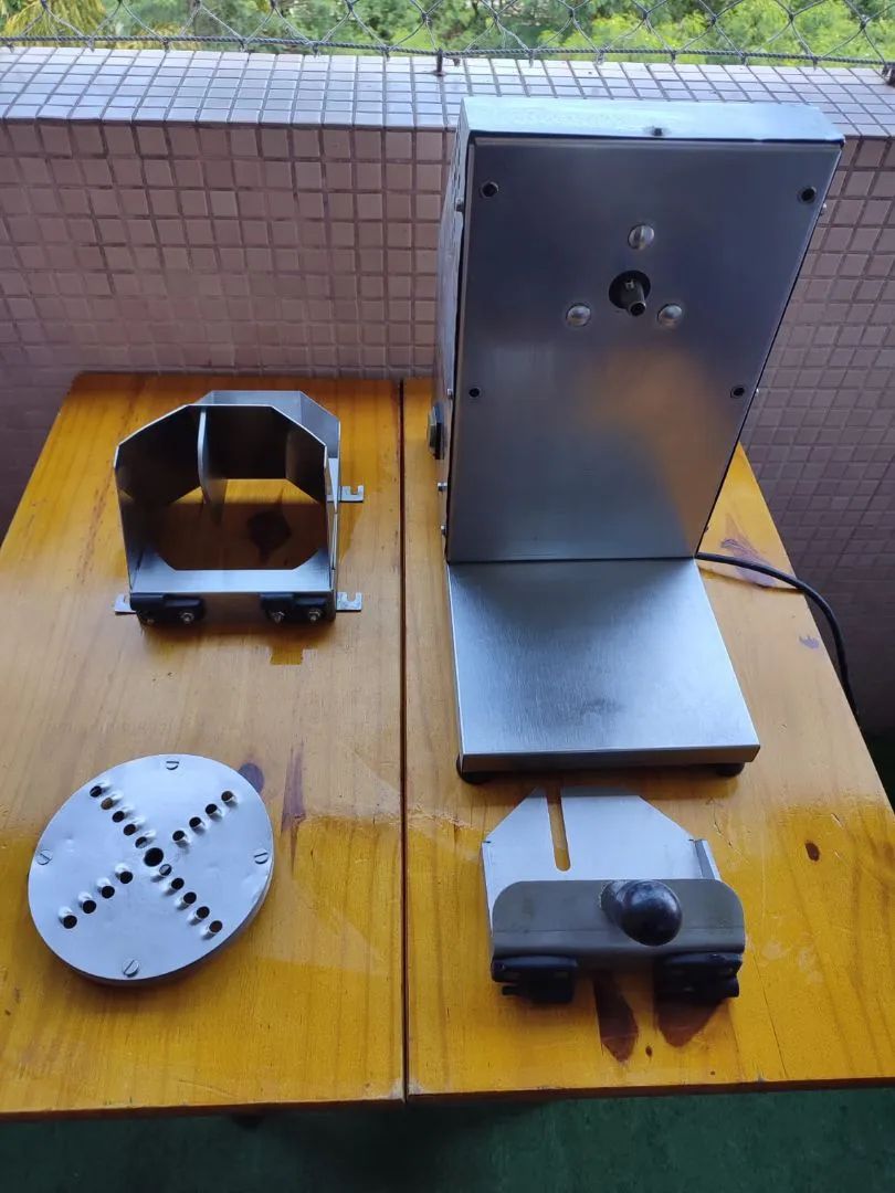 Máquina Profissional de ralar Mussarela ndustrial