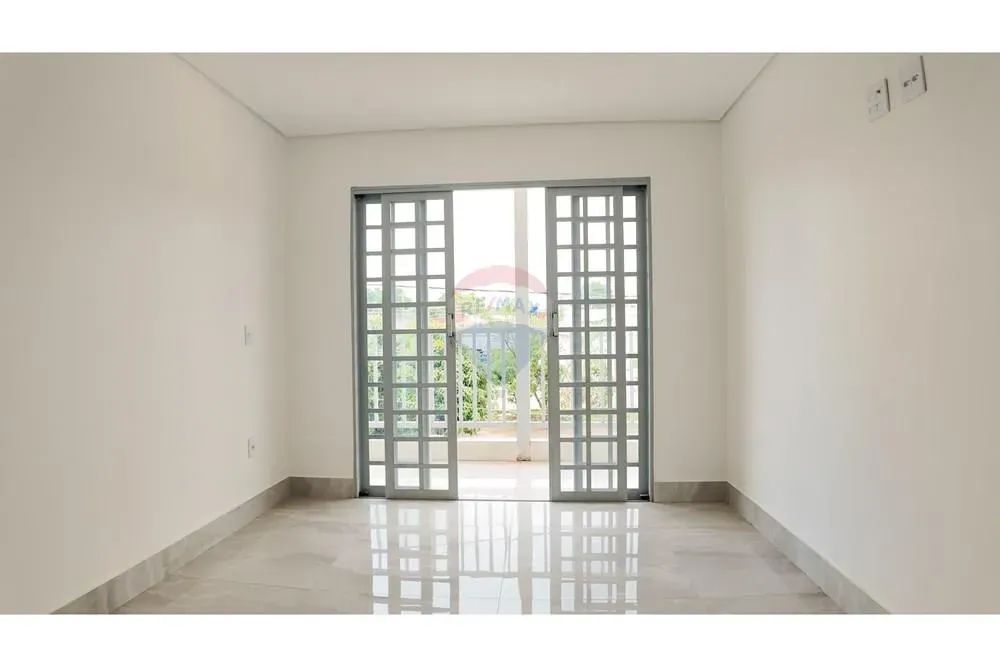 Loja Comercial com Apartamentos - ADE 18 Samambaia Sul - Foto 4