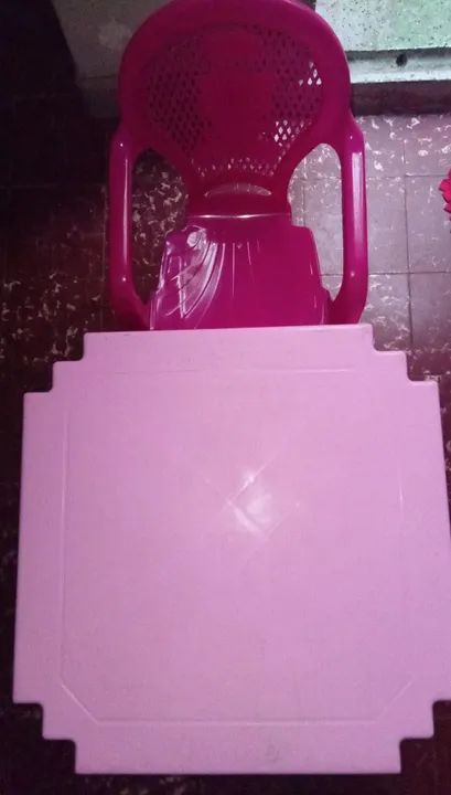 Mesa e Cadeira Infantil Rosa - Foto 2