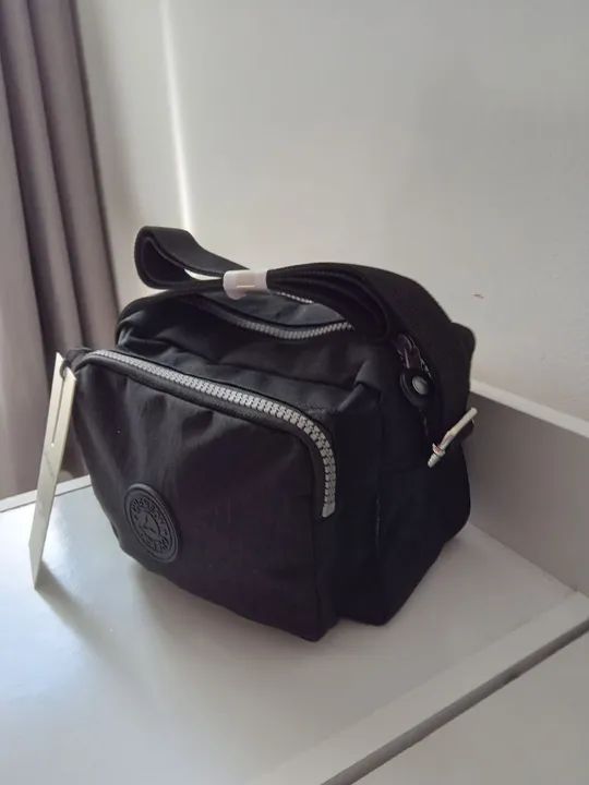 Vendo bolsa nova, chenson